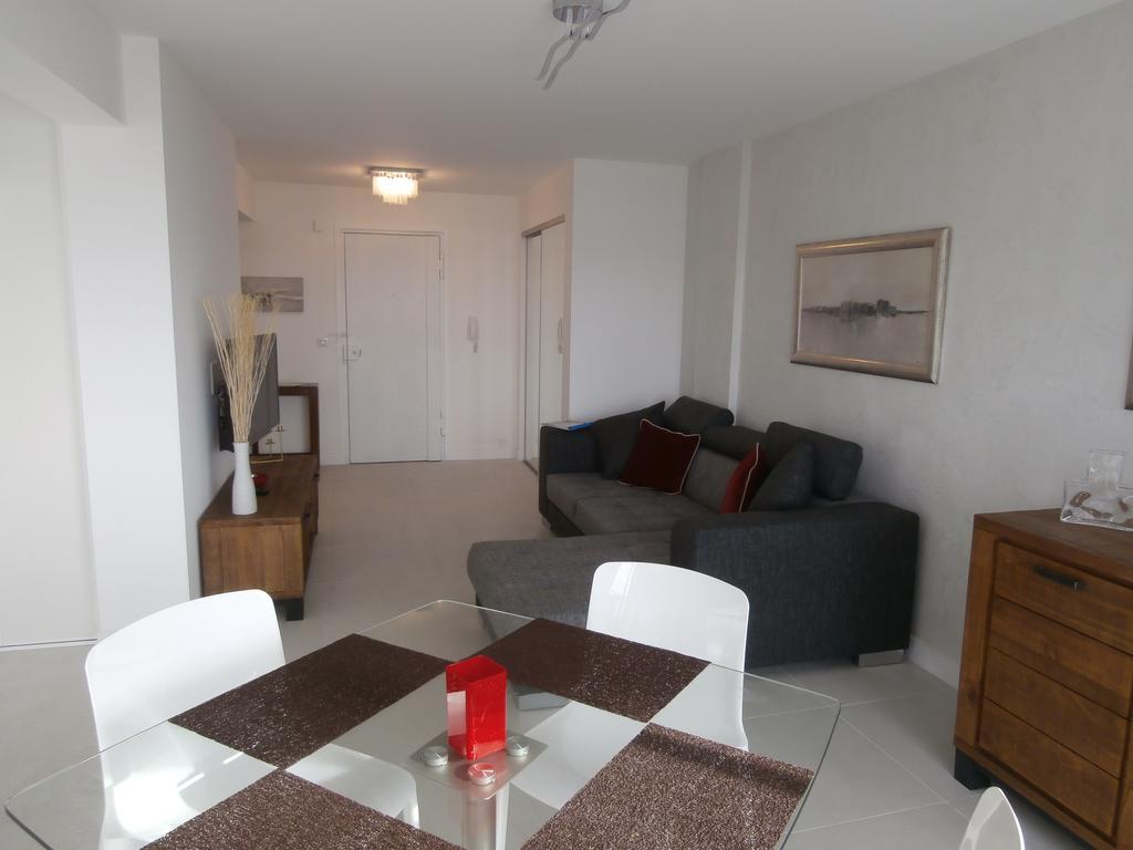 Apartment Iberia Front Sea Juan-les-Pins